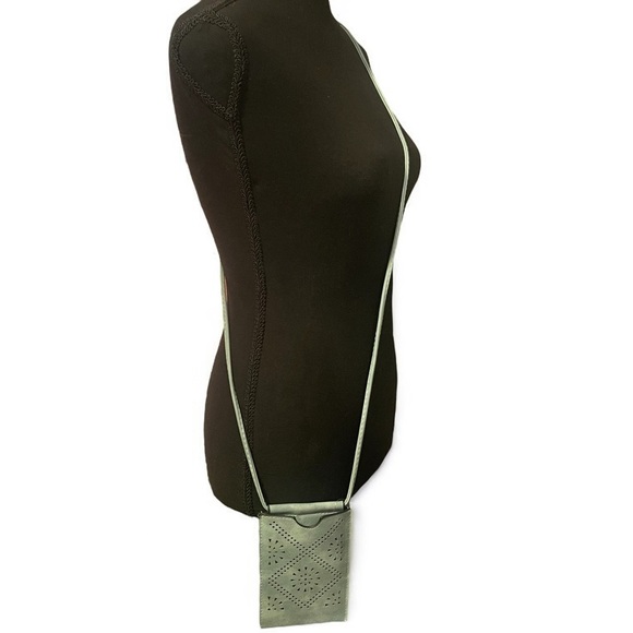 Moda West CrossBody Purse Vegan Leather Bag Blue-Gray Embelishment Pattern - Picture 4 of 5